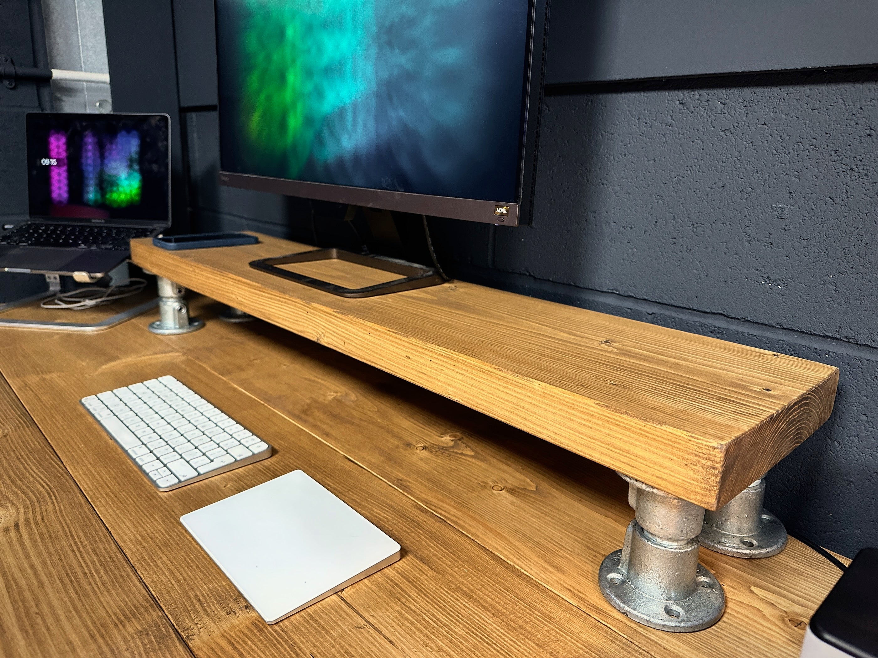 Diy Multi Monitor Stand at Wilbert Matson blog